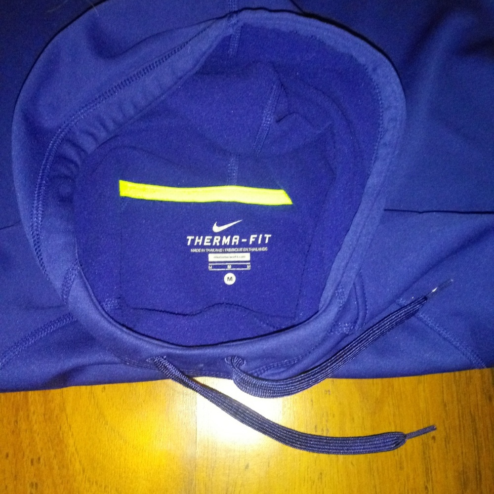 Nike hooded sweatshirt